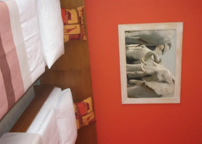 アフリカ フリーデク ミーステク ホテル