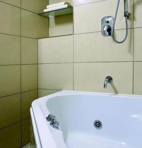 ホテル アフリカ フリーデク ミーステク Frýdek-Místek